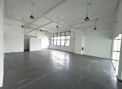Hh @ Kallang (D13), Factory #559903781